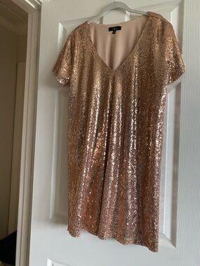 Lulus Rose Gold Sequin V-Neck Short Sleeve Dress